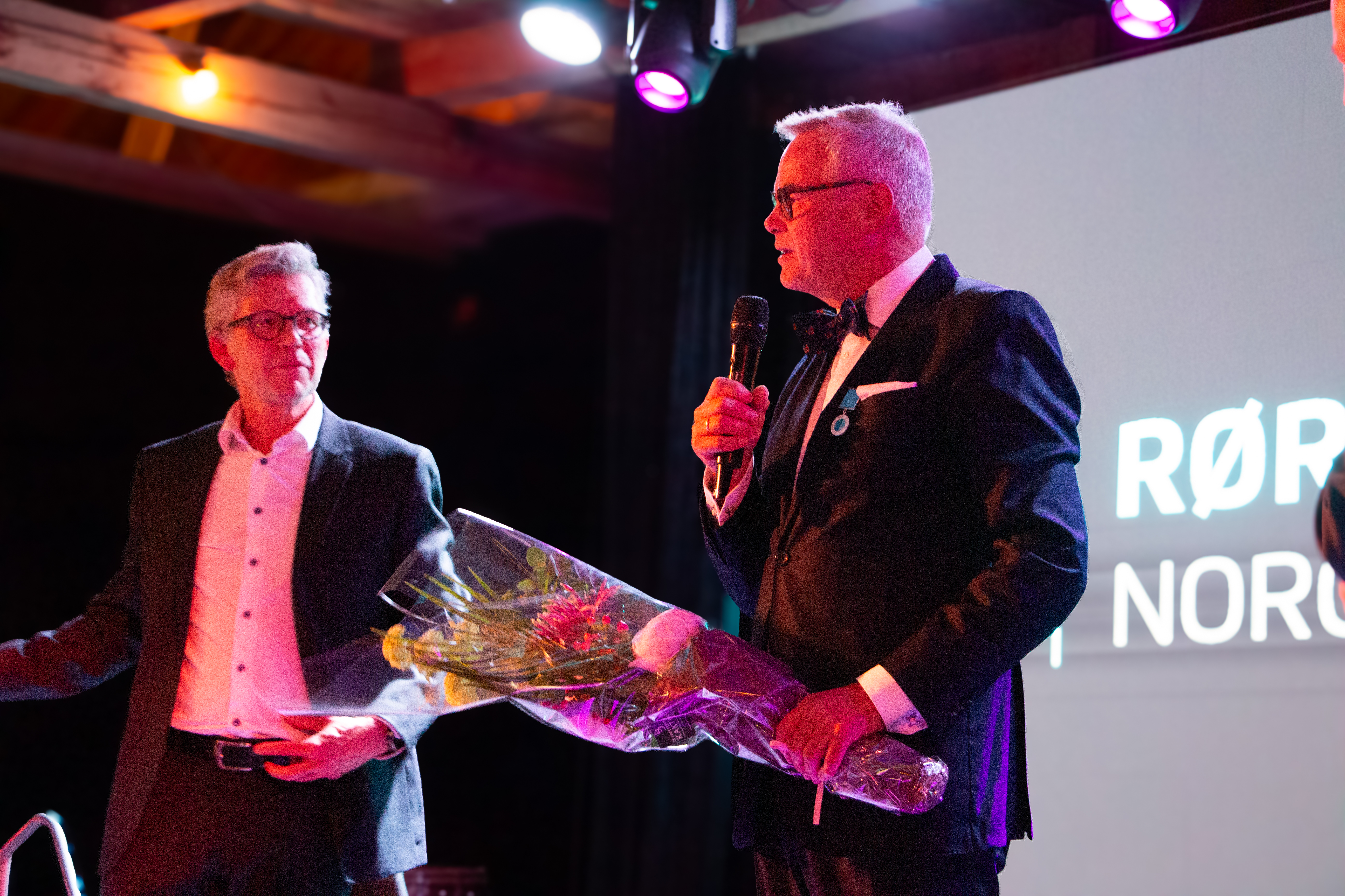 Knut Jensen ble tildelt hederstegn i sølv. Dette fikk han for en stor innsats for fellesskapet i mer enn tre ti år. 